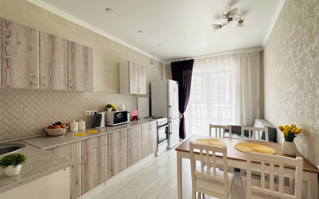 Квартира Двухкомнатная квартира недалеко от центра с подземным паркингом