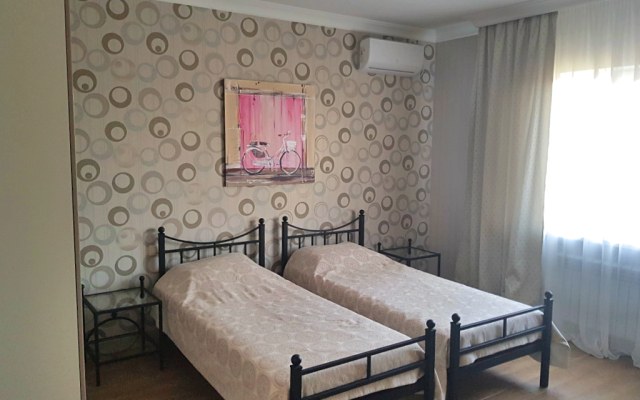 Na Tsentralnoy 37 Villa