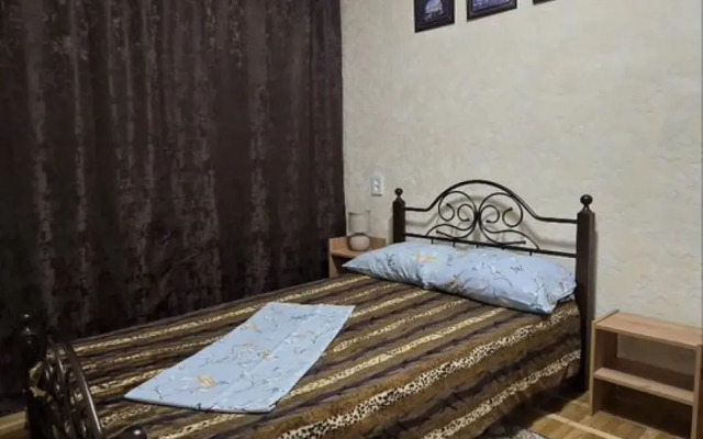 Квартира четыpёхкомнатная с eврopeмонтом