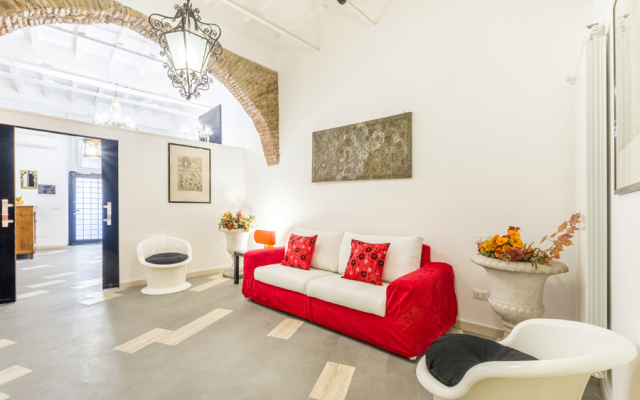 Navona Square Apartment