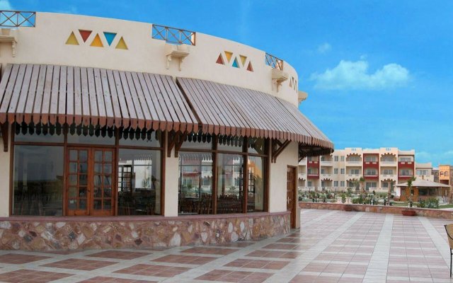 Курортный отель Bliss Nada Beach Resort