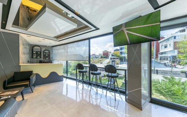 The Private Airport Hotel