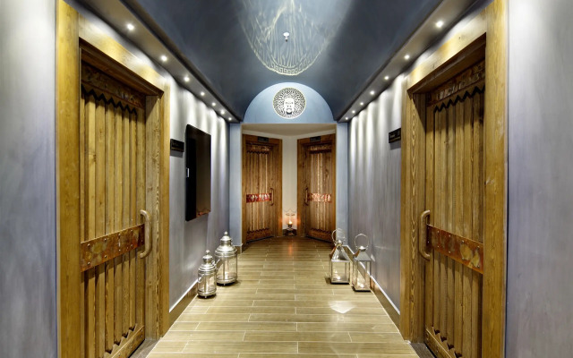 Royal Teos Thermal Resort Clinic & Spa Resort (Halal Hotel)