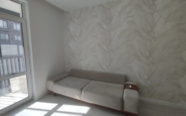 Nuar Ot Home24 Flat