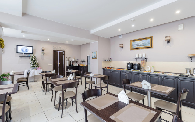 Hotel Mayak
