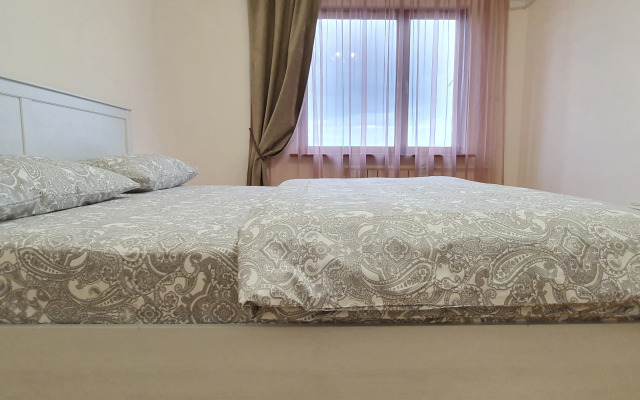 2kh-Komnatnye Sinyaya Ptitsa Apartment