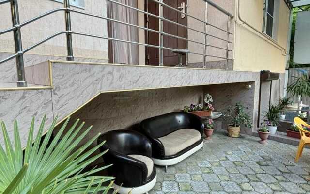Rianna Guest House