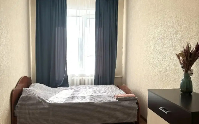 Квартира Уютная Трехкомнатная в Центре Дома от Ола Дома