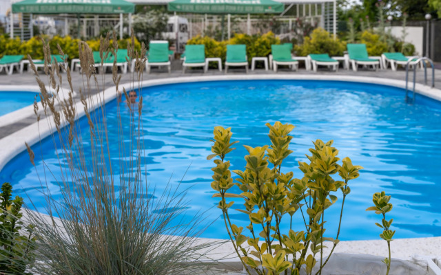 Garden Hills 3* Hotel by Provence