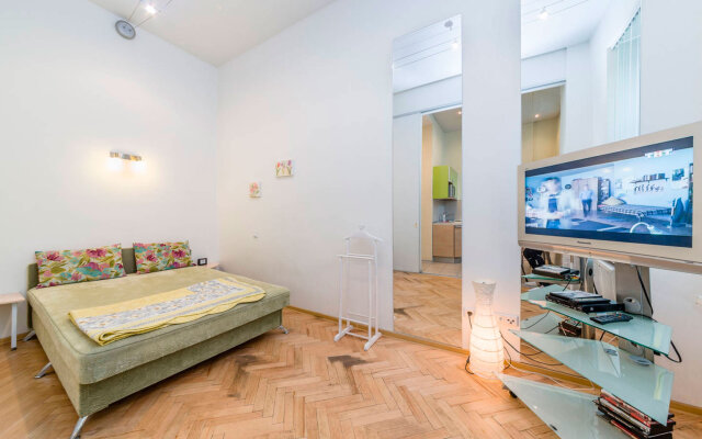 Feelathome on Nevskiy Apartments