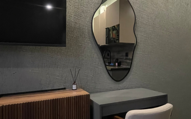 Квартира студия дизайнерская на Курской