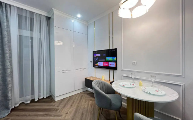 Квартира Однокомнатная на Улице Бориса Слюсаря 23с2