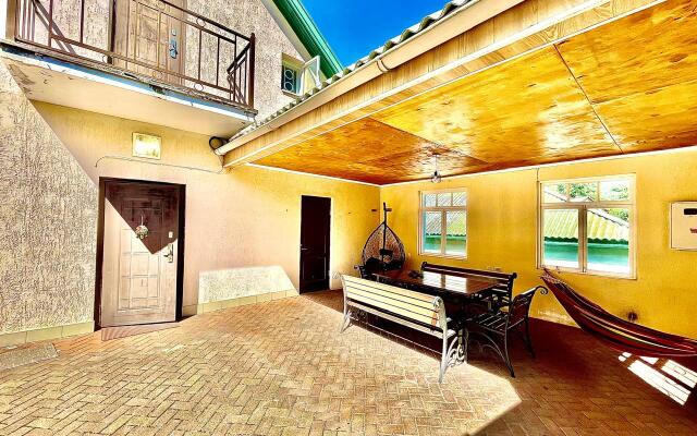 Частный дом в переулке Буачидзе 2