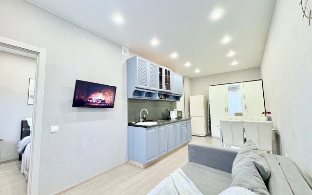 Квартира уютная у озера в тени соснового парка