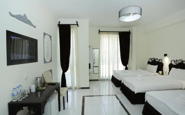 Отель The One Boutique