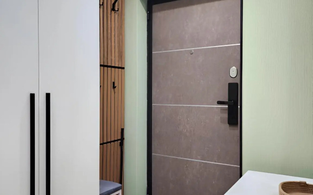 Квартира 2-х комнатная квартира в Сочи с видом на лес