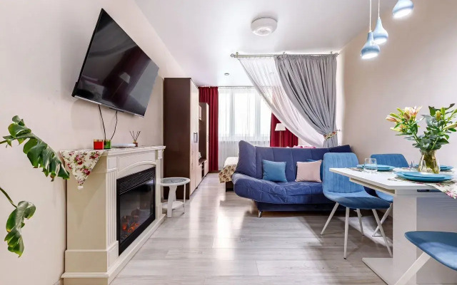 Квартира в весеннем дворике