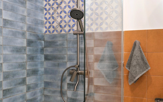 Studiya Terracotta U Ozera Flat
