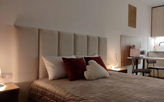 Krasroyal Studiya Apartments