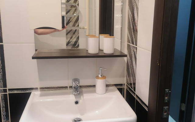 Uyutnaya 1 Komn Na Vzletke Flat