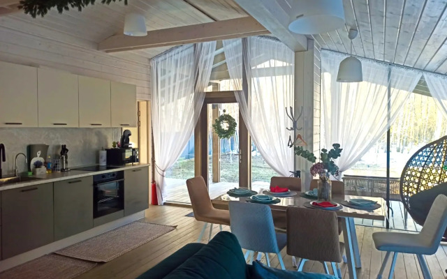 Dubldom U Lesa Private house