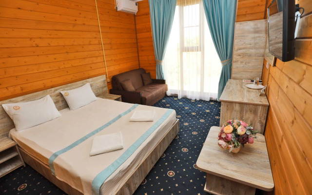 Yalta Hotel
