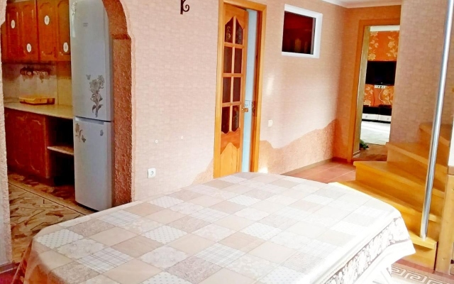 Частный дом 069 Маячная 38