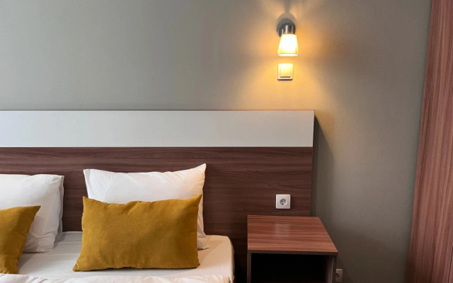 Квартира Демократ на Невском 130