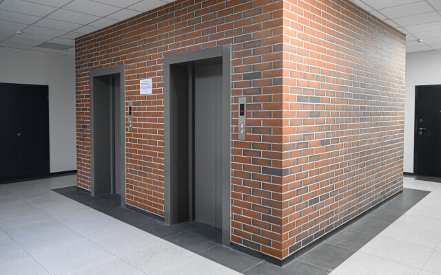 Sovremennye U Metro Pokryshkina Apartments