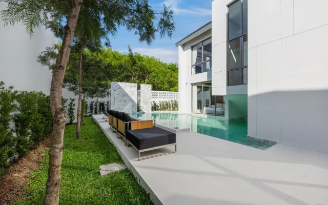 Luxury 3BR Villa Bliss (Wallaya) with Private Pool Villa