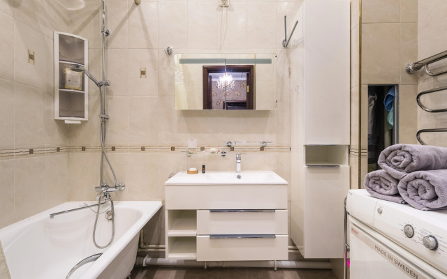 Neoklassika na Vasilyevskom Flat