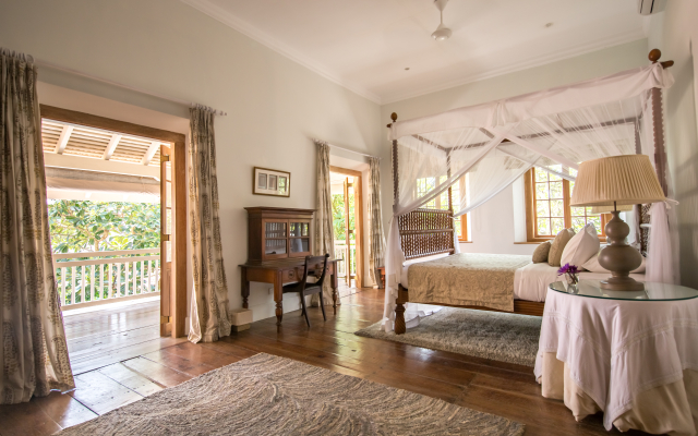 Taru Villas - Rampart Street