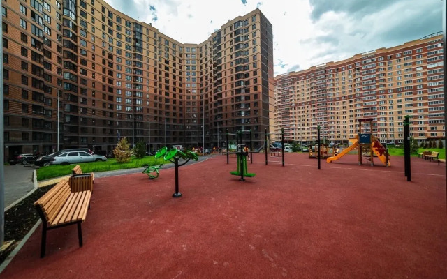 Na Bulvare Zelyonye Allei Apartments