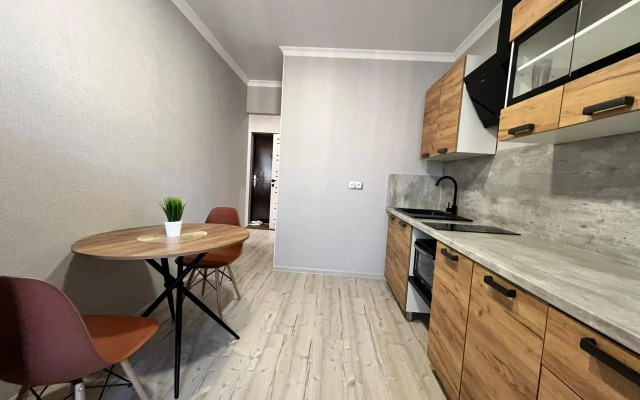 Silver Apartments Flat