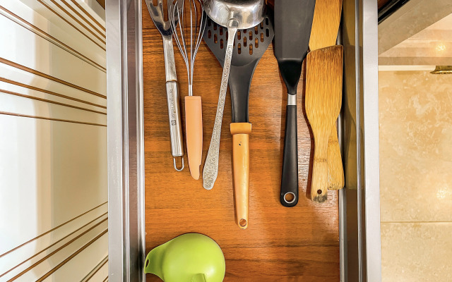 Blu Tower Apartments