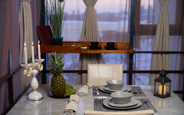 Premium-klassa Luchshaya Lokaciya ogromnaya lodgiya panorama na Ob parkovka u lifta Flat