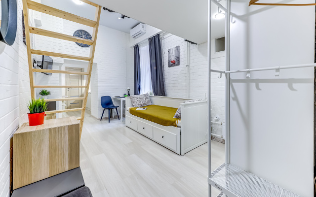 Апартаменты Bright on Hersonskaya