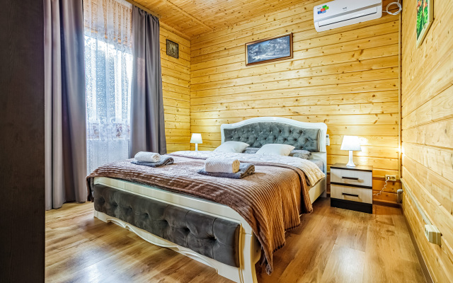 Semeyny Zagorodny Klub Otdykha  "agoy-Shale" Private house