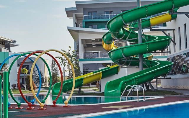 Отель AURUM FAMILY RESORT & SPA