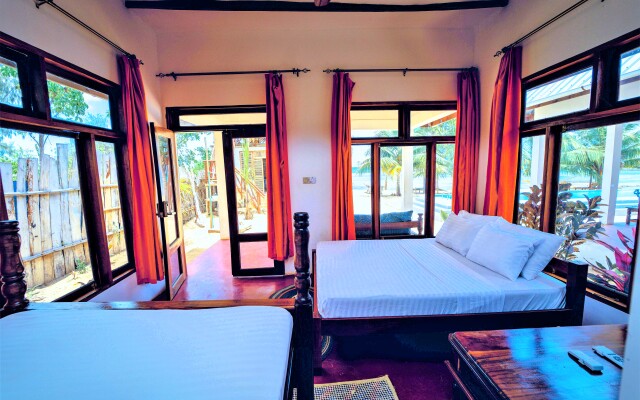 Asante Sana Beach Cottages