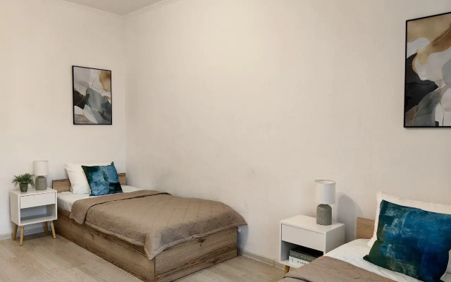 Na Aminyevskom Shosse 4D/1 Flat with Balcony and City Veiw