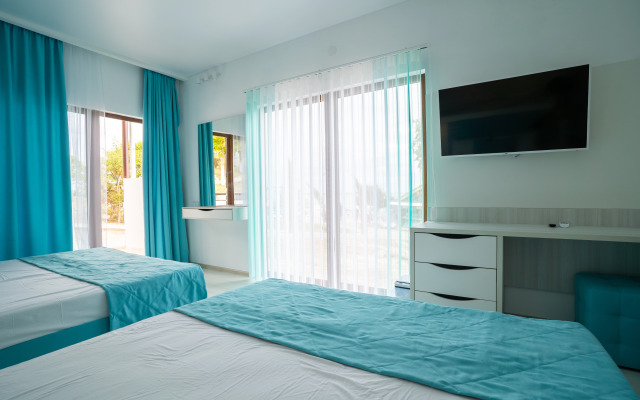 Семейный отель АзовЛенд