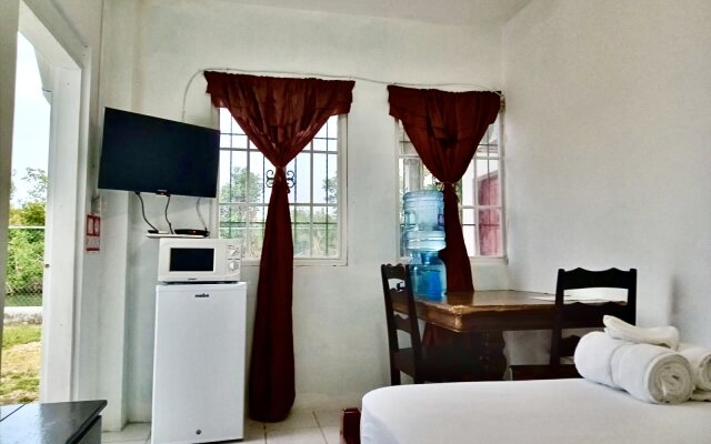 See Belize Bay Apartments