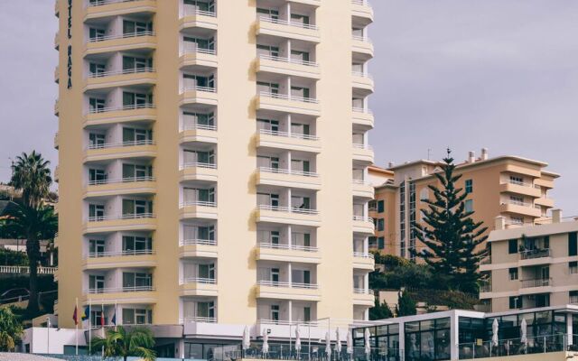 Muthu Raga Madeira Hotel