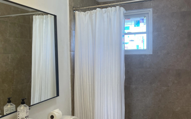 Отель Boundless Bliss Hotel