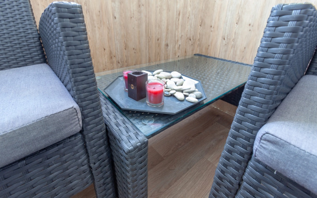Rentplaza 1 Na Gaya 27b Apartment