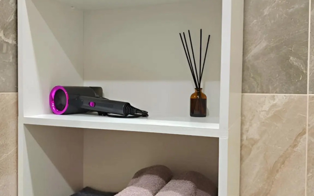 Studiya Zhk Gollivud Flat
