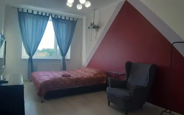 Piramida Flat