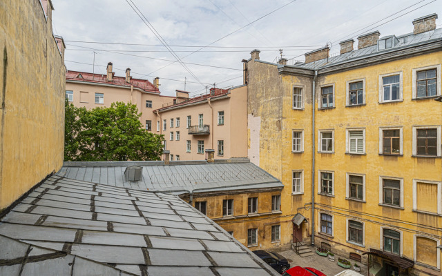 Апартаменты on Griboedova Canal