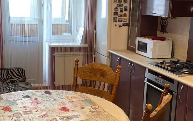Kazanskoye Shosse 18 Flat
